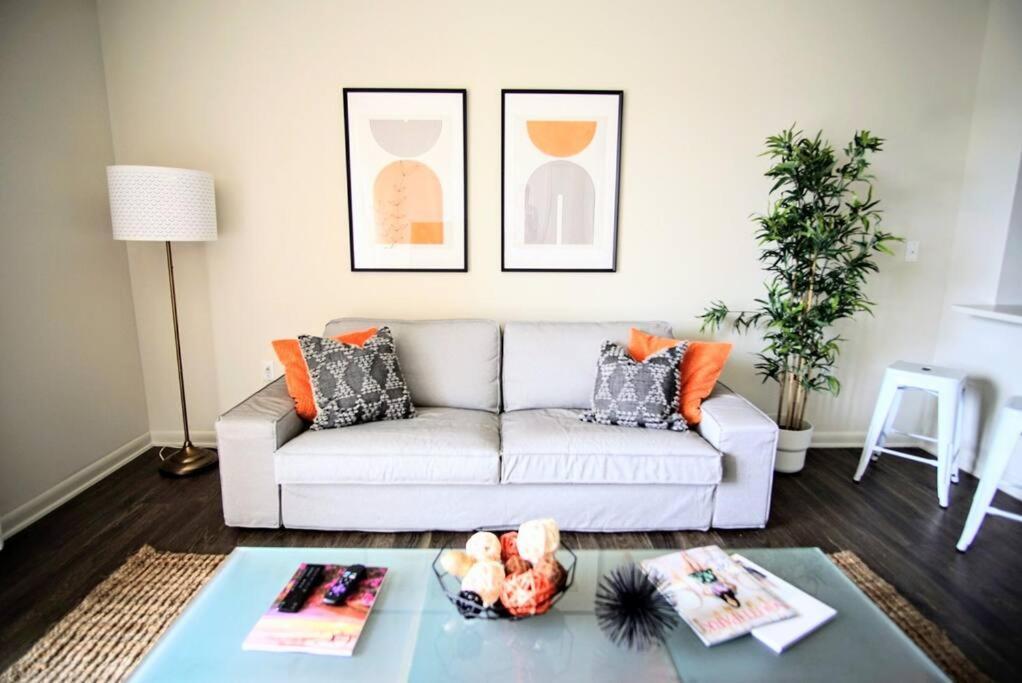 League Flats Uptown At West Trade Street Apartamento